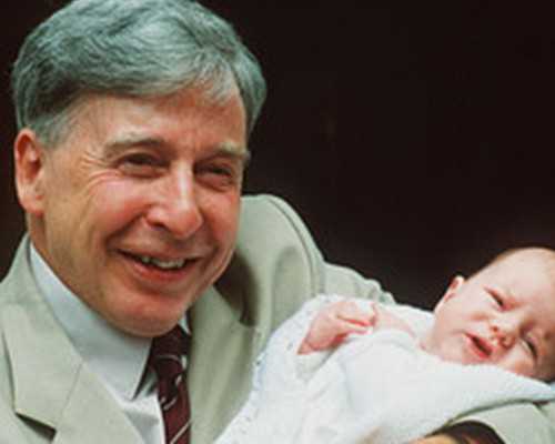 国内大龄供卵试管多少钱,护脐带和护脐贴有区别，是贴的更好吗？